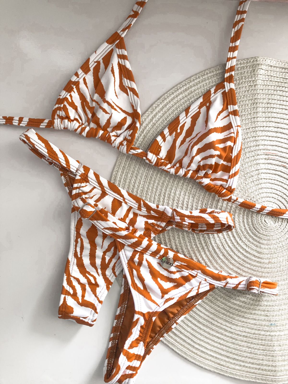 Conjunto Marquinha Zebra Marrom e Offwhite